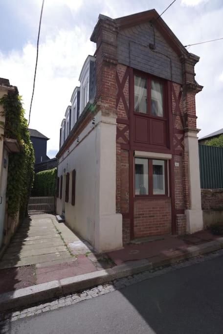 Jolie Cottage Idealement Situee أونفلور المظهر الخارجي الصورة