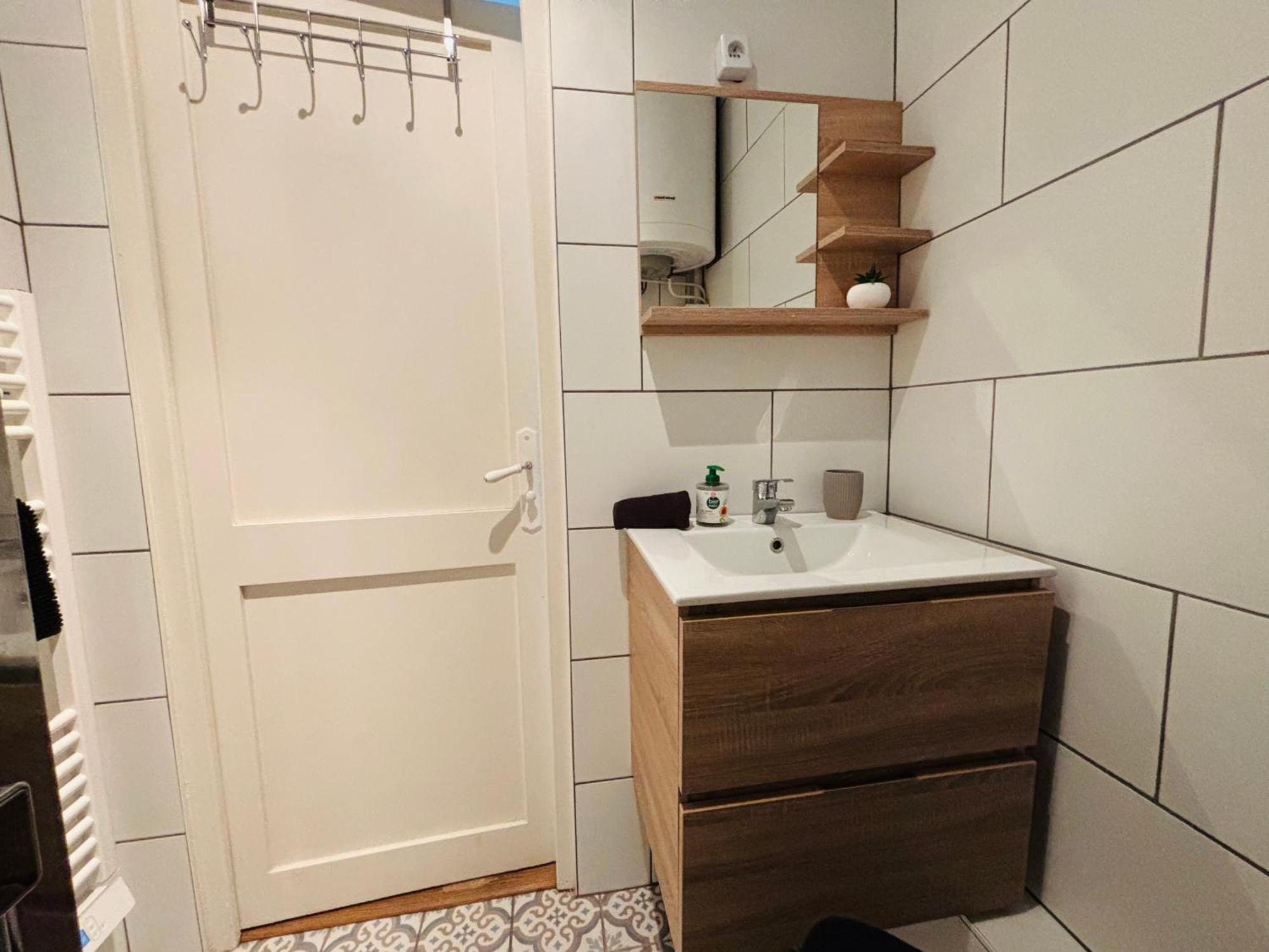 Jolie Cottage Idealement Situee أونفلور المظهر الخارجي الصورة